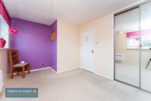 Bedroom- click for photo gallery